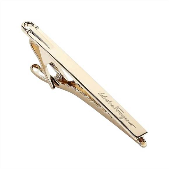 ferragamo tie clip